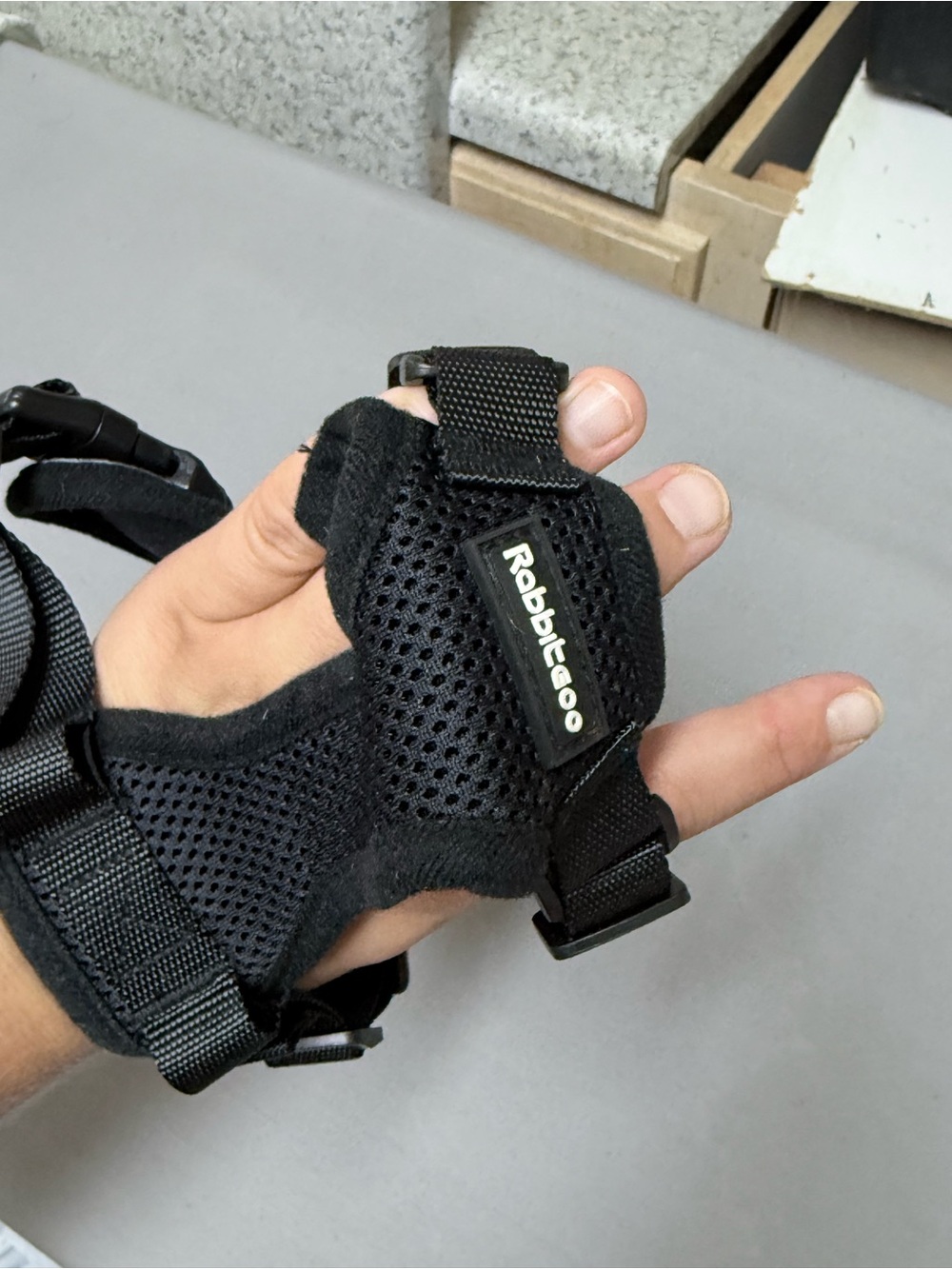 Rabbitgoo Black Dog Harness Vest – Breathable No-Pull Harness